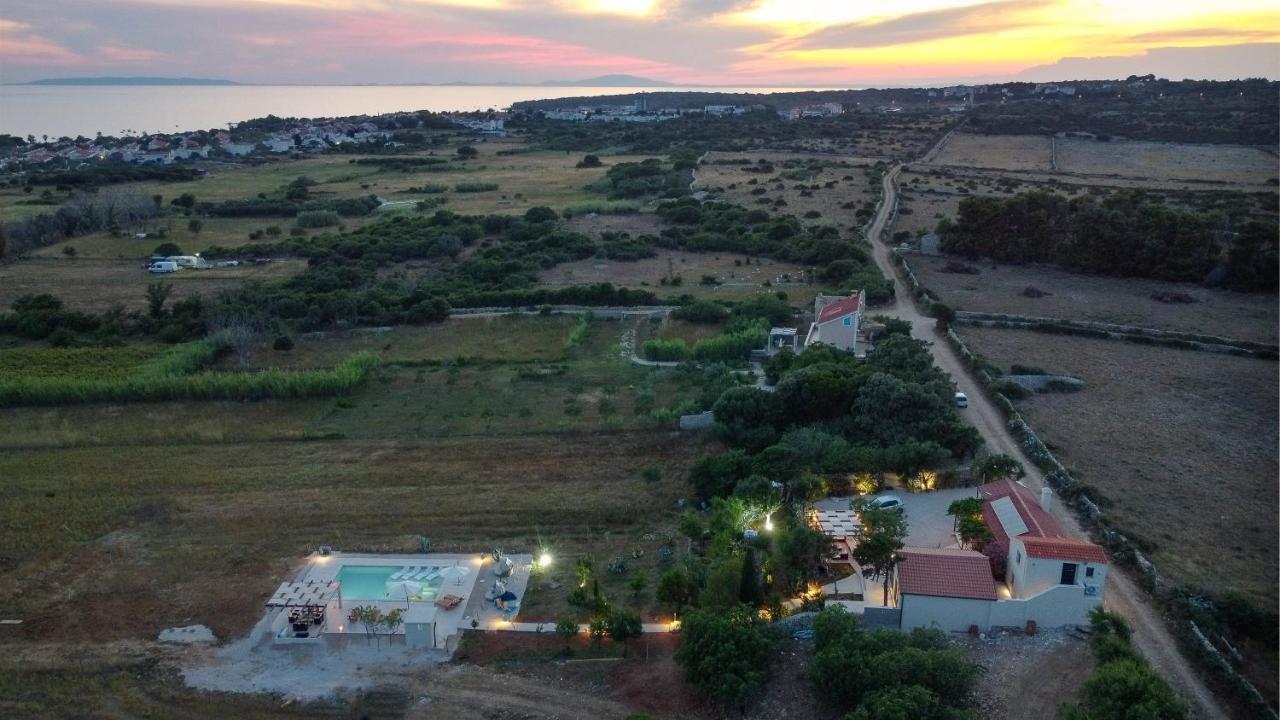 Villa Slatina Near Zrce Beach Novalja Buitenkant foto