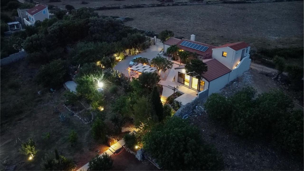 Villa Slatina Near Zrce Beach Novalja Buitenkant foto