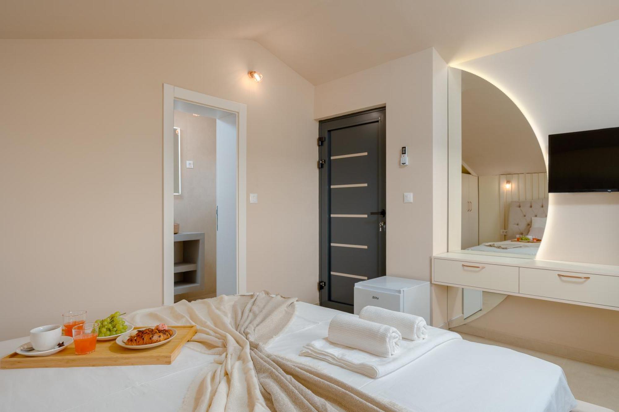 Villa Slatina Near Zrce Beach Novalja Buitenkant foto