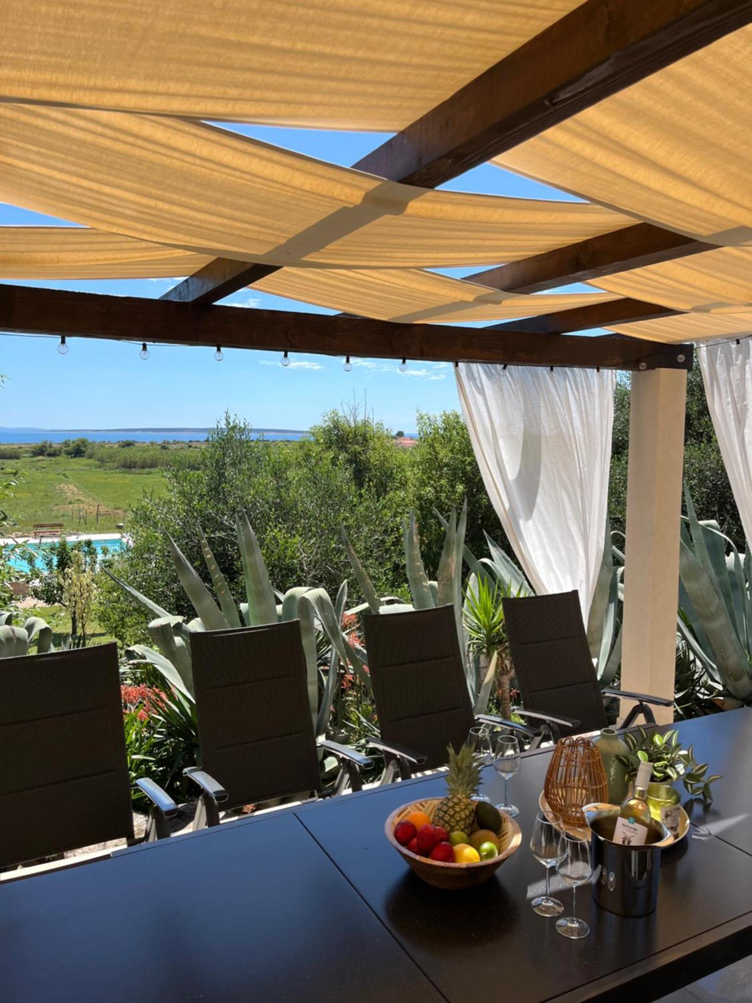 Villa Slatina Near Zrce Beach Novalja Buitenkant foto